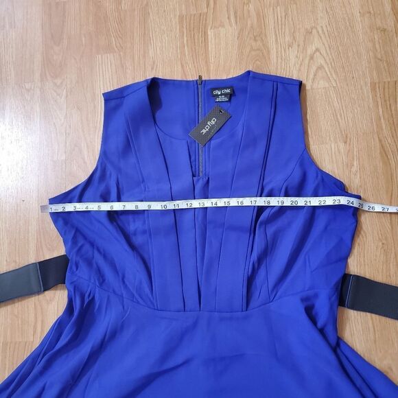 NEW! City Chic | 'Vintage Veroni' Fit & Fare Dress - size 22W in Blue - Picture 8 of 12